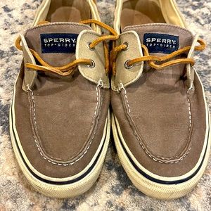 Mens Sperry Top-siders. Lots of life left!